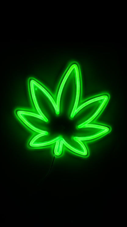 FOGLIA MARIJUANA