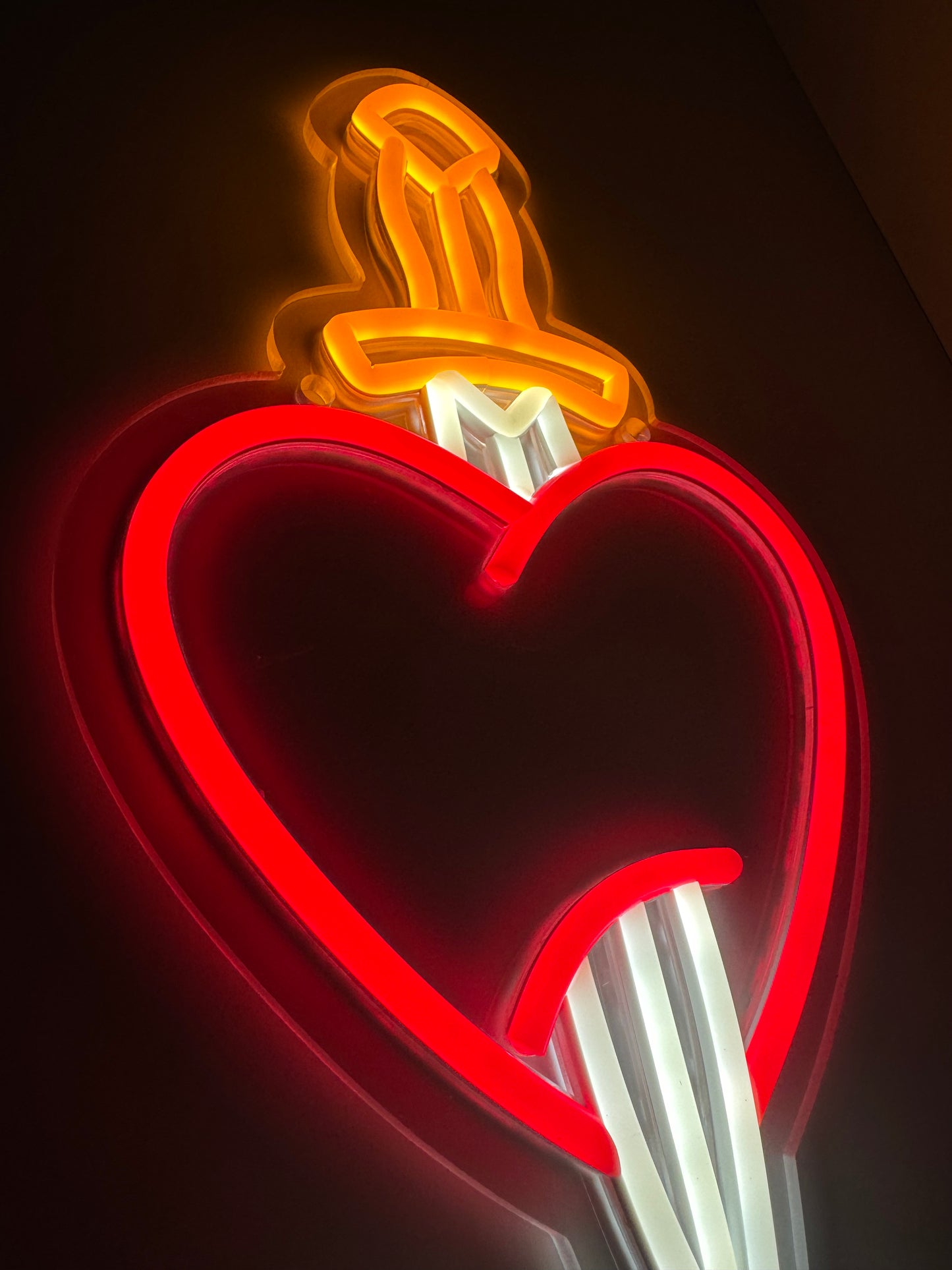 CUORE PUGNALATO OLD SCHOOL